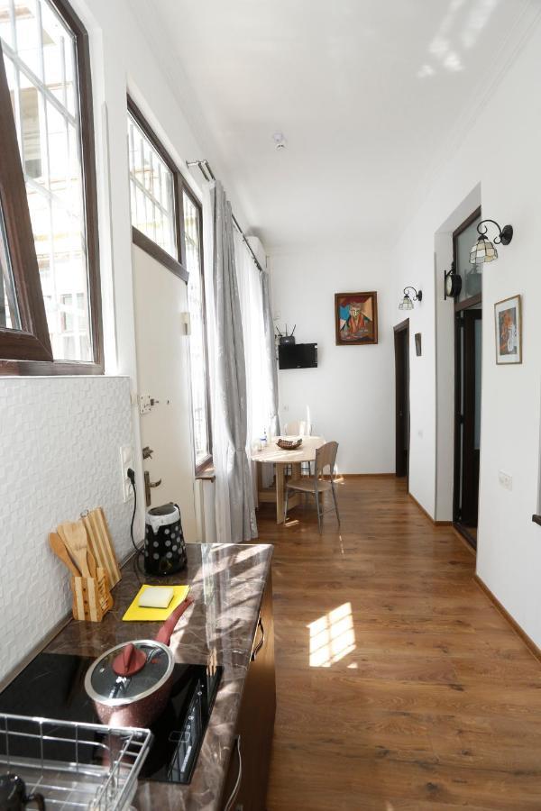 Appartement Old - Gold Gala à Tbilissi Extérieur photo