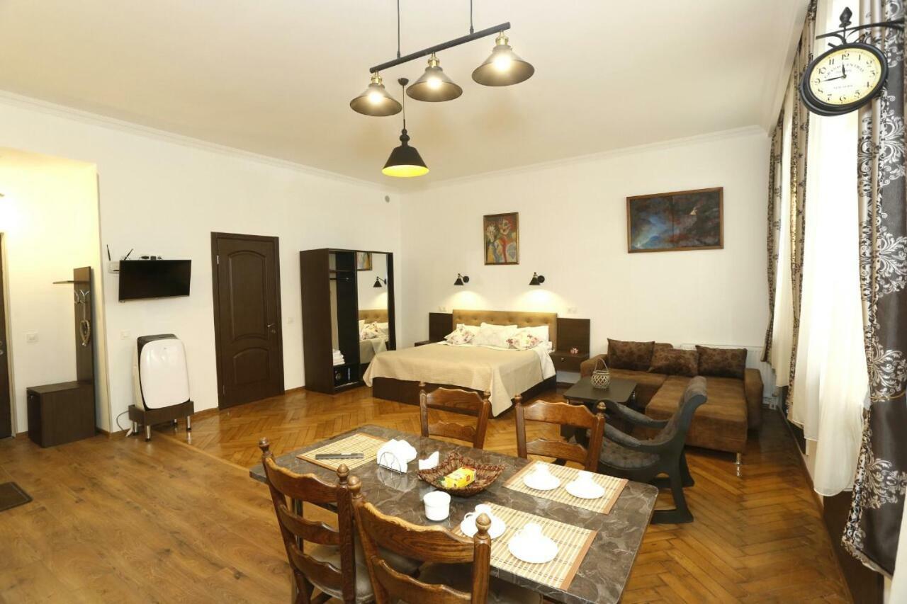Appartement Old - Gold Gala à Tbilissi Extérieur photo