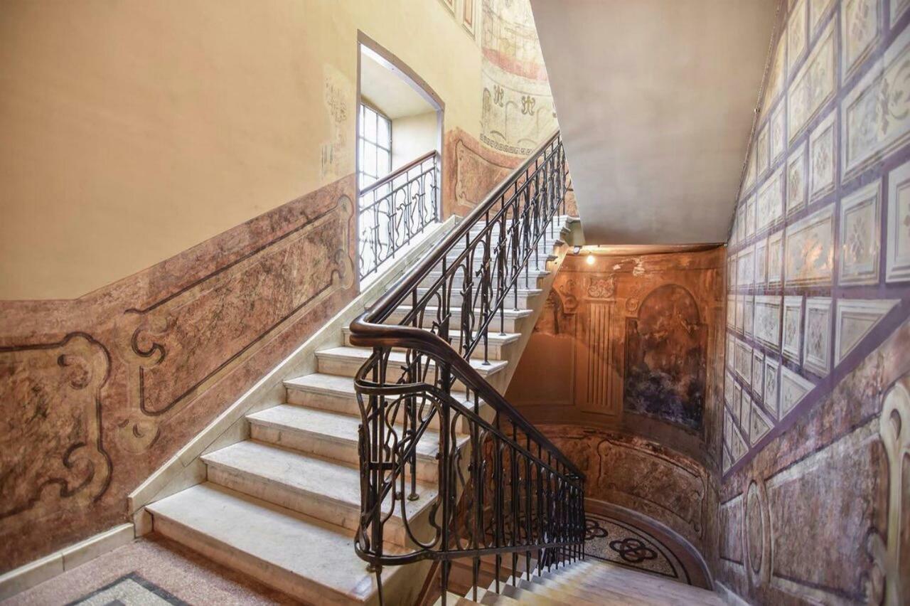 Appartement Old - Gold Gala à Tbilissi Extérieur photo